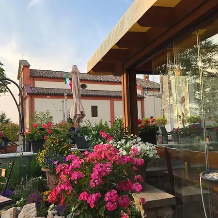 酒店 Marcella Marano sul Panaro
